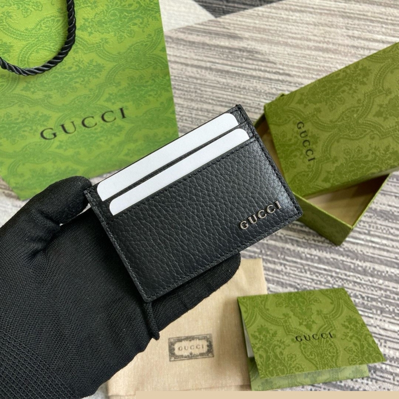 G*u*i wallets & purse